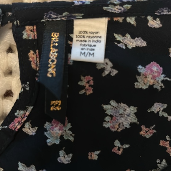 Billabong crop top - Picture 2 of 2